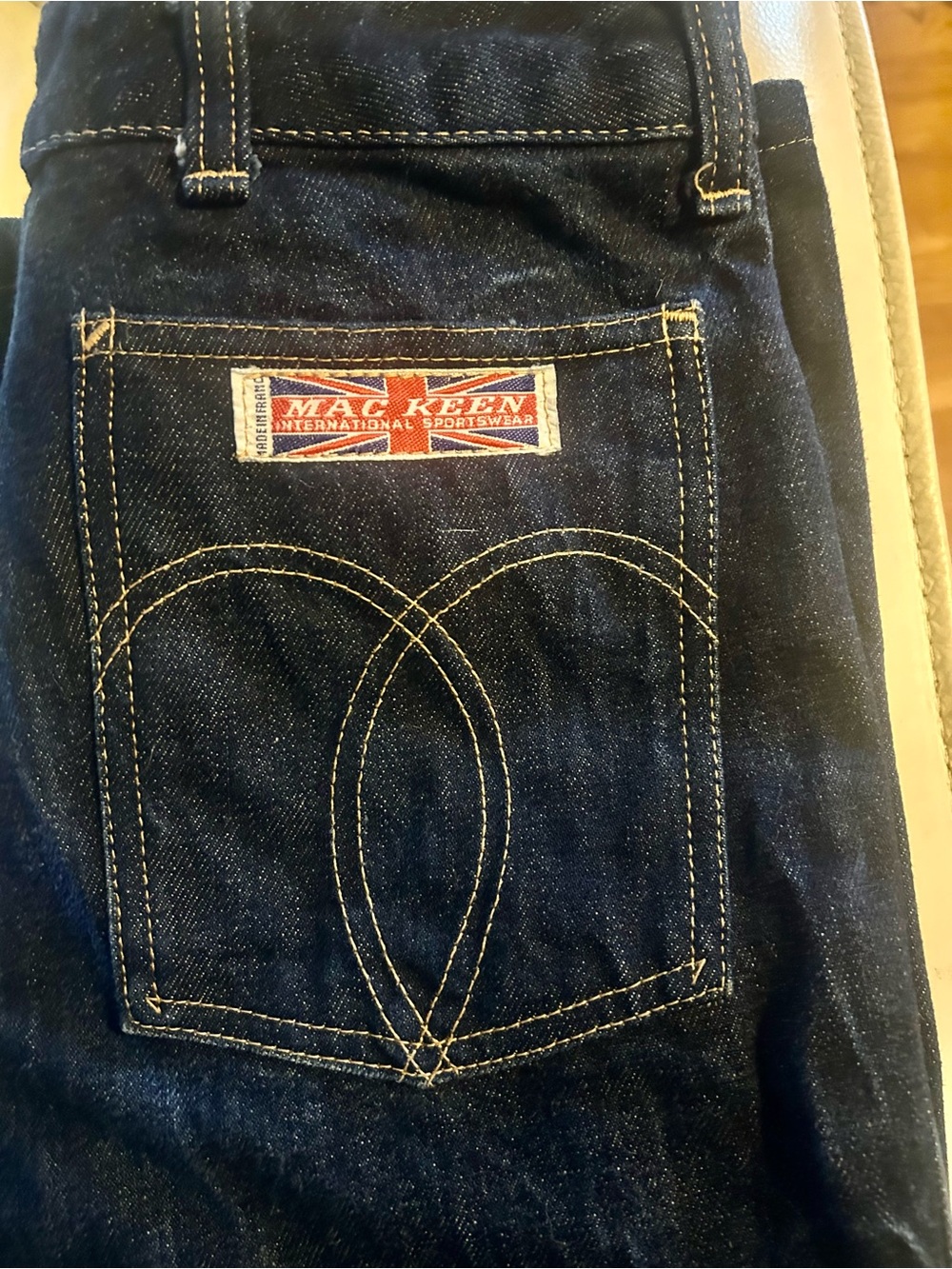 Vintage70s  Mac Keen International